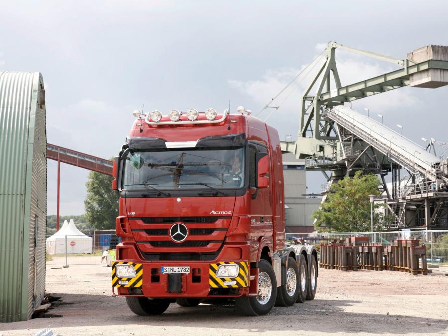  Mercedes-Benz Actros 4185 2008 года  (фото 5 из 6)